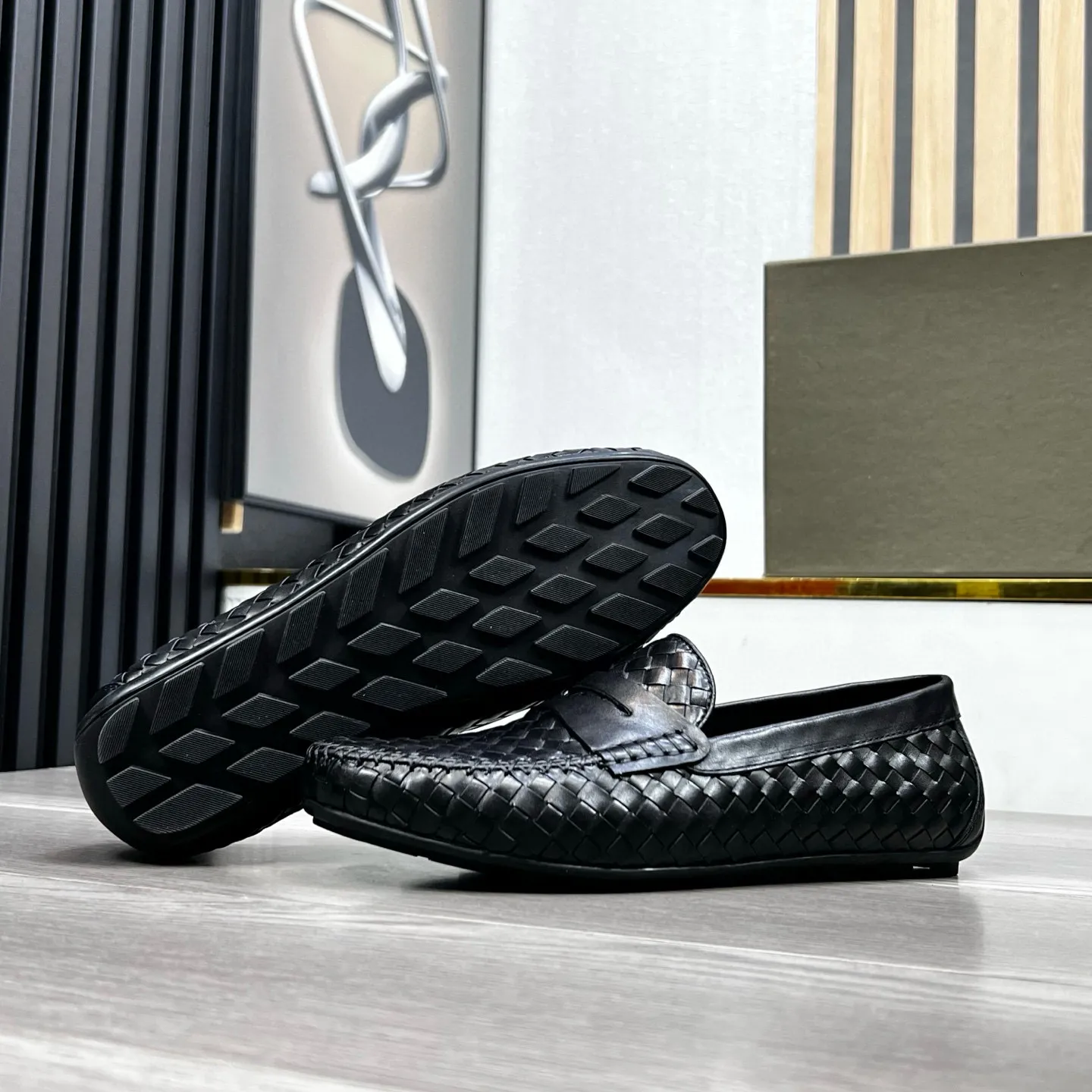 Ex-factory price 500 BV〰️Handmade classic men's leather shoes, Doudou shoes👉👉driving shoes, slip-on shoes, made of imported cowhide woven from Italy, 💕water-dyed cowhide lining, 🔊original outsole, waterproof platform design, comfortable on the feet. A good choice for traveling and driving, two colors available, code number: 38-44, (45 can be customized)